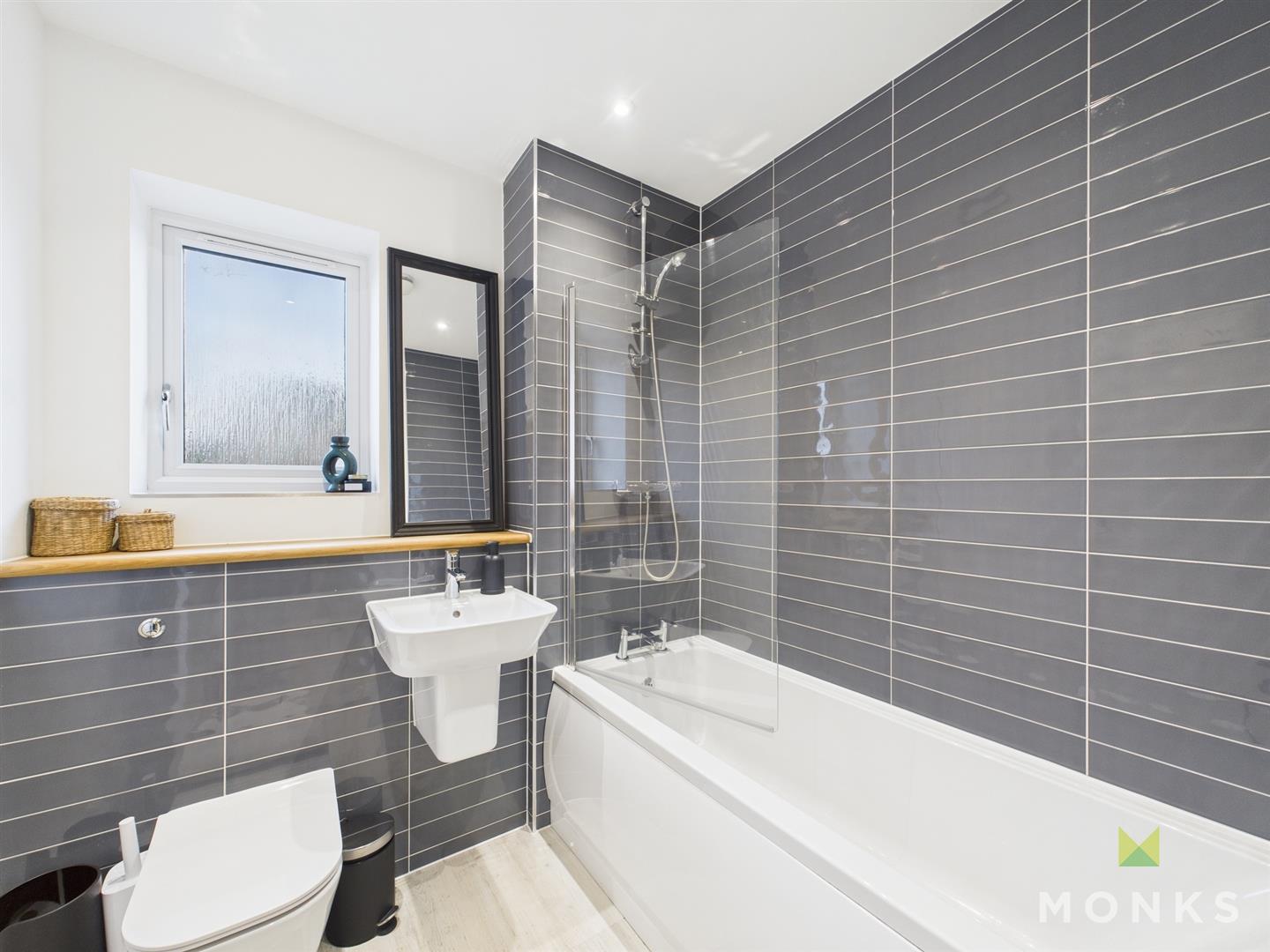 30 Frith Close, Shrewsbury, SY2 5XW SSTC